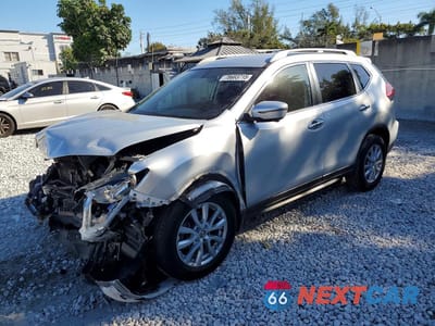 2018 NISSAN ROGUE SV 5N1AT2MT9JC851852 - główne zdjęcie licytacji z USA - miniatura