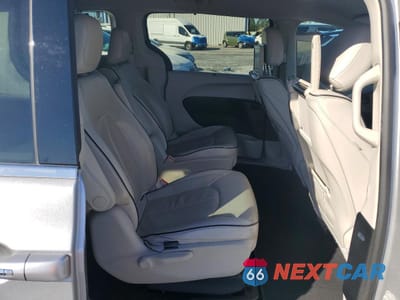 Zdjęcie 11 z 13 samochodu: 2017 CHRYSLER PACIFICA EHYBRID PLATINUM VIN:2C4RC1N79HR684994 - miniatura