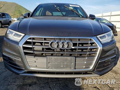 Piąte zdjęcie samochodu w środku: 2018 AUDI Q5 PREMIUM PLUS VIN:WA1BNAFY1J2055019 - miniatura