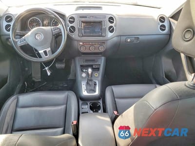 Zdjęcie 8 z 13 samochodu: 2017 VOLKSWAGEN TIGUAN WOLFSBURG VIN:WVGRV7AX2HK002731 - miniatura
