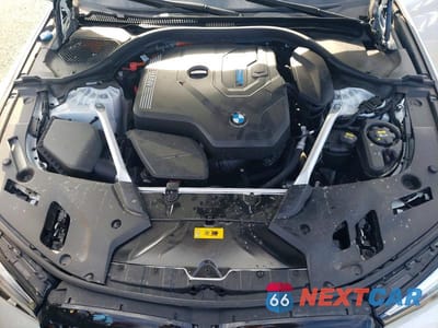 Zdjęcie 11 z 12 samochodu: 2021 BMW 530E VIN:WBA13AG06MCF92046 - miniatura