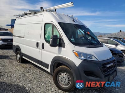 Czwarte zdjęcie samochodu z boku: 2024 RAM PROMASTER 2500 2500 HIGH VIN:3C6LRVCG9RE101705 - miniatura