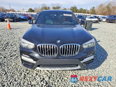 Piąte zdjęcie samochodu w środku: 2018 BMW X3 XDRIVE30I VIN:5UXTR9C57JLC79995 - miniatura