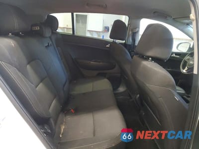 Zdjęcie 10 z 12 samochodu: 2019 KIA SPORTAGE LX VIN:KNDPMCAC4K7593112 - miniatura