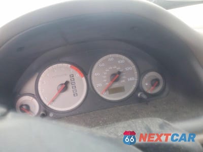 Zdjęcie 9 z 11 samochodu: 2001 HONDA CIVIC BASE VIN:1HGEM22951L076512 - miniatura