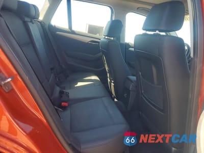 Zdjęcie 10 z 13 samochodu: 2014 BMW X1 XDRIVE28I VIN:WBAVL1C51EVY21724 - miniatura