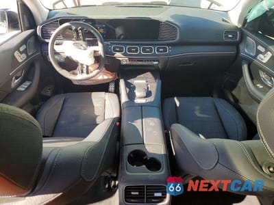 Zdjęcie 8 z 13 samochodu: 2024 MERCEDES-BENZ GLS 450 4MATIC VIN:4JGFF5KE1RB171433 - miniatura