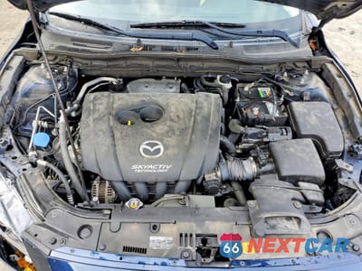 Zdjęcie 11 z 13 samochodu: 2018 MAZDA 3 SPORT VIN:3MZBN1U78JM259144 - miniatura