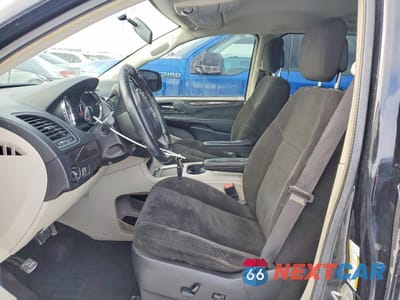 Zdjęcie 7 z 13 samochodu: 2016 DODGE GRAND CARAVAN CREW VIN:2C4RDGDG9GR371637 - miniatura