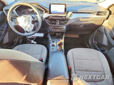 Zdjęcie 8 z 13 samochodu: 2021 FORD ESCAPE SE VIN:1FMCU0G69MUB27111 - miniatura