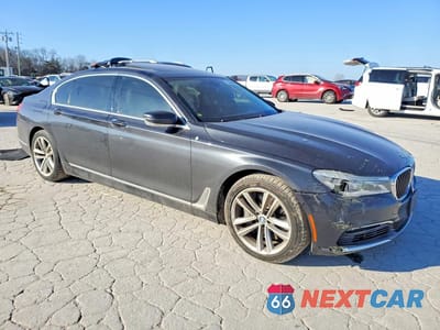 Czwarte zdjęcie samochodu z boku: 2016 BMW 750 XI VIN:WBA7F2C55GG415393 - miniatura