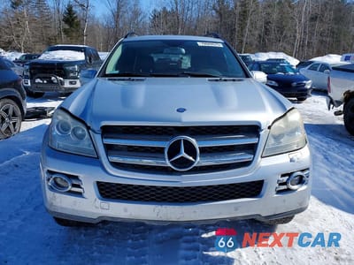 Piąte zdjęcie samochodu w środku: 2009 MERCEDES-BENZ GL 450 4MATIC VIN:4JGBF71E29A451198 - miniatura