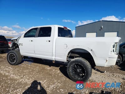 Drugie zdjęcie samochodu z przodu: 2017 RAM 2500 LARAMIE VIN:3C6UR5FL4HG695197 - miniatura