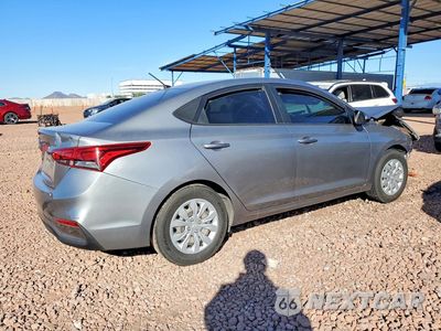 Trzecie zdjęcie samochodu z tyłu: 2021 HYUNDAI ACCENT SE VIN:3KPC24A68ME138299 - miniatura