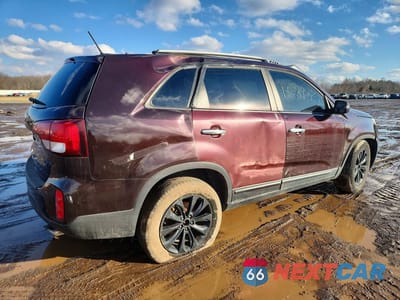 Trzecie zdjęcie samochodu z tyłu: 2015 KIA SORENTO LX VIN:5XYKTDA68FG567053 - miniatura