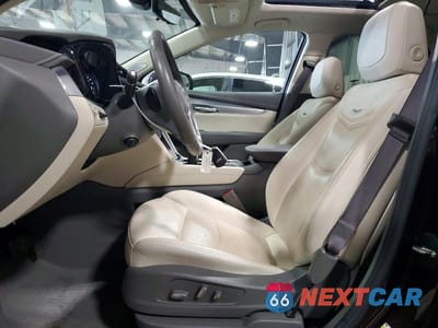 Zdjęcie 7 z 12 samochodu: 2020 CADILLAC XT5 PREMIUM LUXURY VIN:1GYKNDRS1LZ201342 - miniatura
