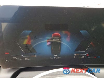 Zdjęcie 9 z 11 samochodu: 2025 BMW 228XI VIN:WBA23GG08S7T74586 - miniatura