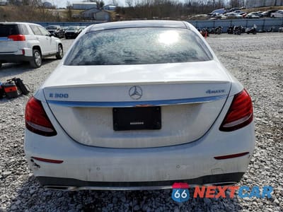 Zdjęcie 6 z 11 samochodu: 2017 MERCEDES-BENZ E 300 4MATIC VIN:WDDZF4KBXHA046233 - miniatura