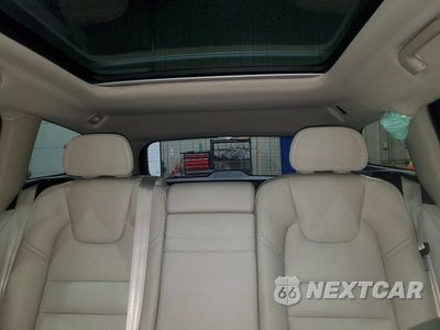 Zdjęcie 10 z 12 samochodu: 2020 VOLVO V60 CROSS COUNTRY T5 MOMENTUM VIN:YV4102WK4L1040926 - miniatura