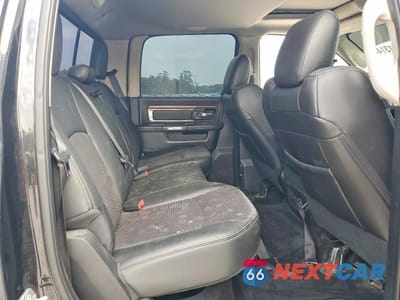 Zdjęcie 10 z 11 samochodu: 2015 RAM 3500 LARAMIE VIN:3C63R2JL2FG681104 - miniatura