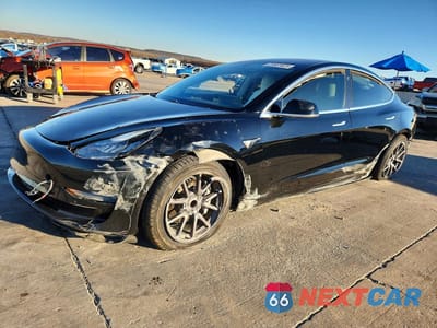 2019 TESLA MODEL 3 5YJ3E1EA8KF324436 - główne zdjęcie licytacji z USA - miniatura