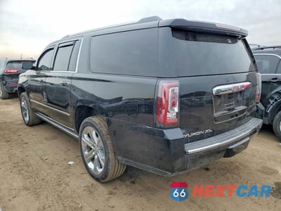 Drugie zdjęcie samochodu z przodu: 2017 GMC YUKON XL DENALI VIN:1GKS2HKJXHR285356 - miniatura
