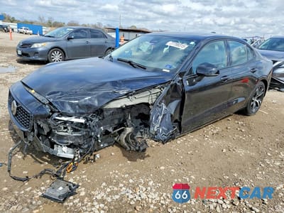 2024 VOLVO S60 PLUS 7JRL12FL0RG315636 - główne zdjęcie licytacji z USA - miniatura