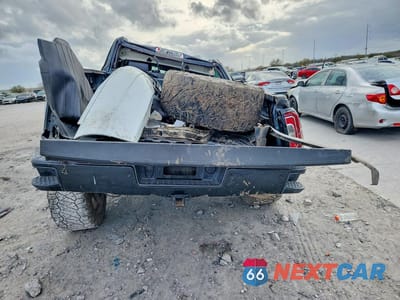 Zdjęcie 6 z 11 samochodu: 2017 GMC SIERRA K1500 SLT VIN:3GTU2NEC5HG336729 - miniatura