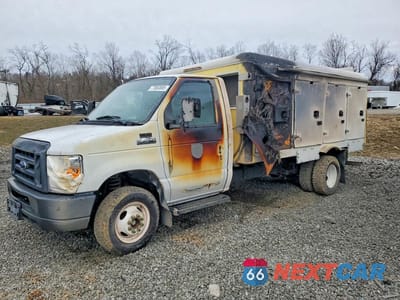 2018 FORD E450 UTILITY / SERVICE TRUCK 1FDXE4FS0JDC33222 - główne zdjęcie licytacji z USA - miniatura