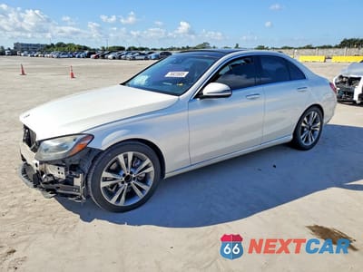 2017 MERCEDES-BENZ C 300 55SWF4JB6HU194996 - główne zdjęcie licytacji z USA - miniatura
