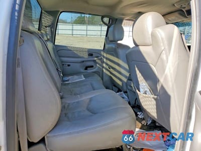 Zdjęcie 10 z 12 samochodu: 2004 CHEVROLET SILVERADO 3500 FLATBED TRUCK VIN:1GCJK33264F190810 - miniatura