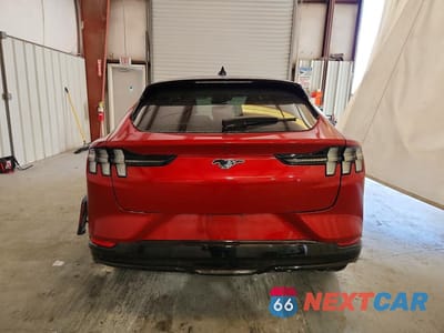 Zdjęcie 6 z 14 samochodu: 2023 FORD MUSTANG MACH-E PREMIUM VIN:3FMTK3SU7PMA83647 - miniatura