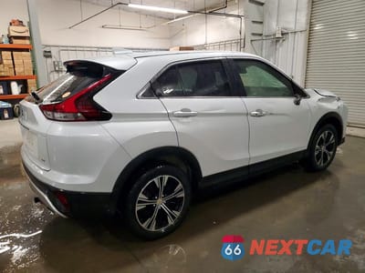 Trzecie zdjęcie samochodu z tyłu: 2022 MITSUBISHI ECLIPSE CROSS SE VIN:JA4ATWAA8NZ006552 - miniatura
