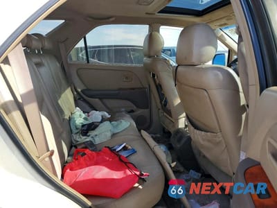 Zdjęcie 11 z 13 samochodu: 2000 LEXUS RX 300 VIN:JT6GF10U5Y0070148 - miniatura