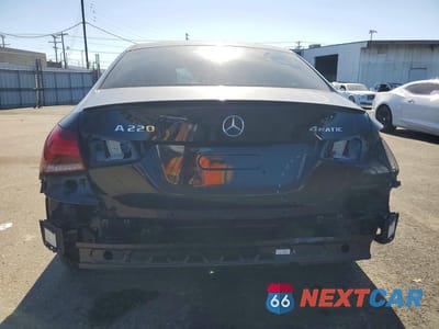 Zdjęcie 6 z 12 samochodu: 2019 MERCEDES-BENZ A 220 4MATIC VIN:WDD3G4FB6KW015391 - miniatura