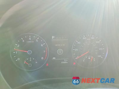 Zdjęcie 9 z 12 samochodu: 2022 KIA RIO LX VIN:3KPA24ADXNE478481 - miniatura