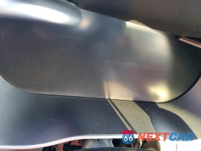 Zdjęcie 9 z 12 samochodu: 2021 MERCEDES-BENZ GLC 300 4MATIC VIN:W1N0G8EB3MV321374 - miniatura