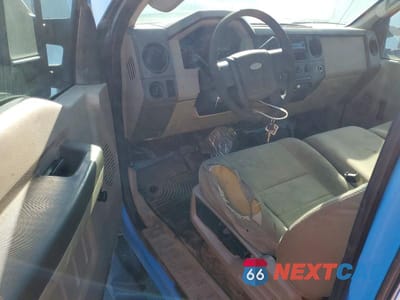 Zdjęcie 8 z 12 samochodu: 2008 FORD F350 SUPER DUTY UTILITY / SERVICE TRUCK VIN:1FDWF35R58ED90203 - miniatura