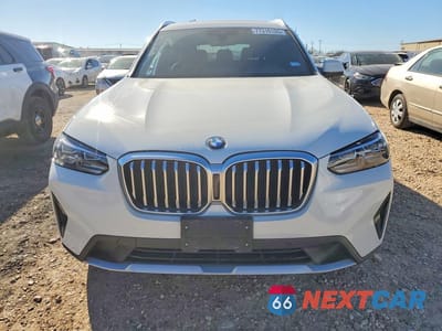 Piąte zdjęcie samochodu w środku: 2022 BMW X3 XDRIVE30I VIN:WBX57DP00NN183492 - miniatura