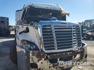 Zdjęcie 9 z 10 samochodu: 2016 FREIGHTLINER CASCADIA 125 SEMI TRUCK VIN:3AKJGLDR8GSGZ1927 - miniatura