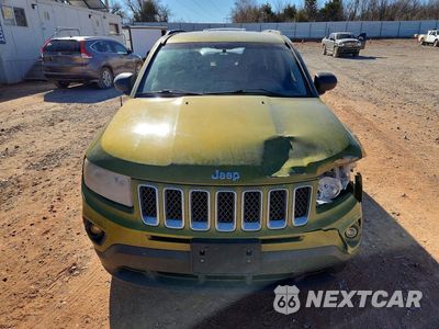 Piąte zdjęcie samochodu w środku: 2012 JEEP COMPASS LATITUDE VIN:1C4NJCEA9CD622664 - miniatura
