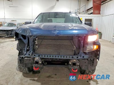 Piąte zdjęcie samochodu w środku: 2020 CHEVROLET SILVERADO K1500 TRAIL BOSS CUSTOM VIN:3GCPYCEF9LG202034 - miniatura