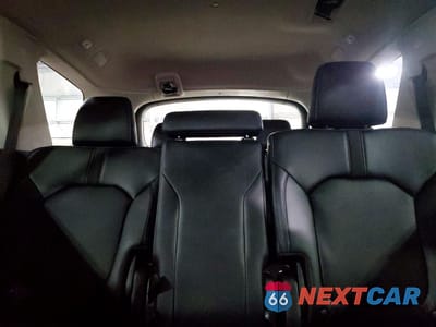 Zdjęcie 10 z 15 samochodu: 2025 HONDA PILOT EXL VIN:5FNYG1H43SB035633 - miniatura