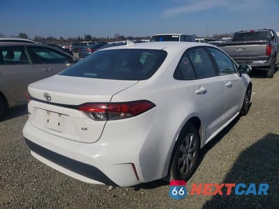 Trzecie zdjęcie samochodu z tyłu: 2020 TOYOTA COROLLA LE VIN:5YFEPRAE2LP121719 - miniatura