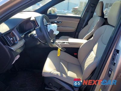 Zdjęcie 7 z 13 samochodu: 2026 VOLVO XC90 PLUS VIN:YV4062PEXT1464842 - miniatura