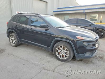 Czwarte zdjęcie samochodu z boku: 2015 JEEP CHEROKEE SPORT VIN:1C4PJLAB4FW721327 - miniatura