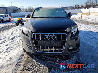 Piąte zdjęcie samochodu w środku: 2015 AUDI Q7 PREMIUM PLUS VIN:WA1LGAFE1FD011733 - miniatura