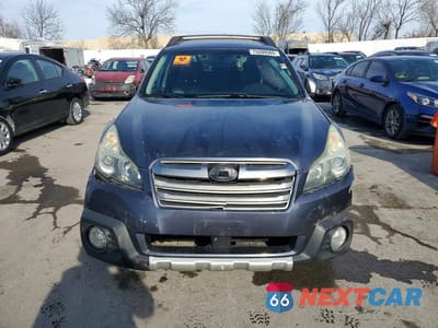 Piąte zdjęcie samochodu w środku: 2014 SUBARU OUTBACK 3.6R LIMITED VIN:4S4BRDPC8E2316436 - miniatura