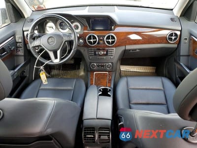 Zdjęcie 8 z 12 samochodu: 2015 MERCEDES-BENZ GLK 350 4MATIC VIN:WDCGG8JB7FG379565 - miniatura