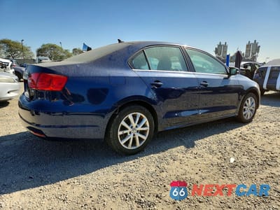 Trzecie zdjęcie samochodu z tyłu: 2014 VOLKSWAGEN JETTA SE VIN:3VWD17AJ6EM444905 - miniatura
